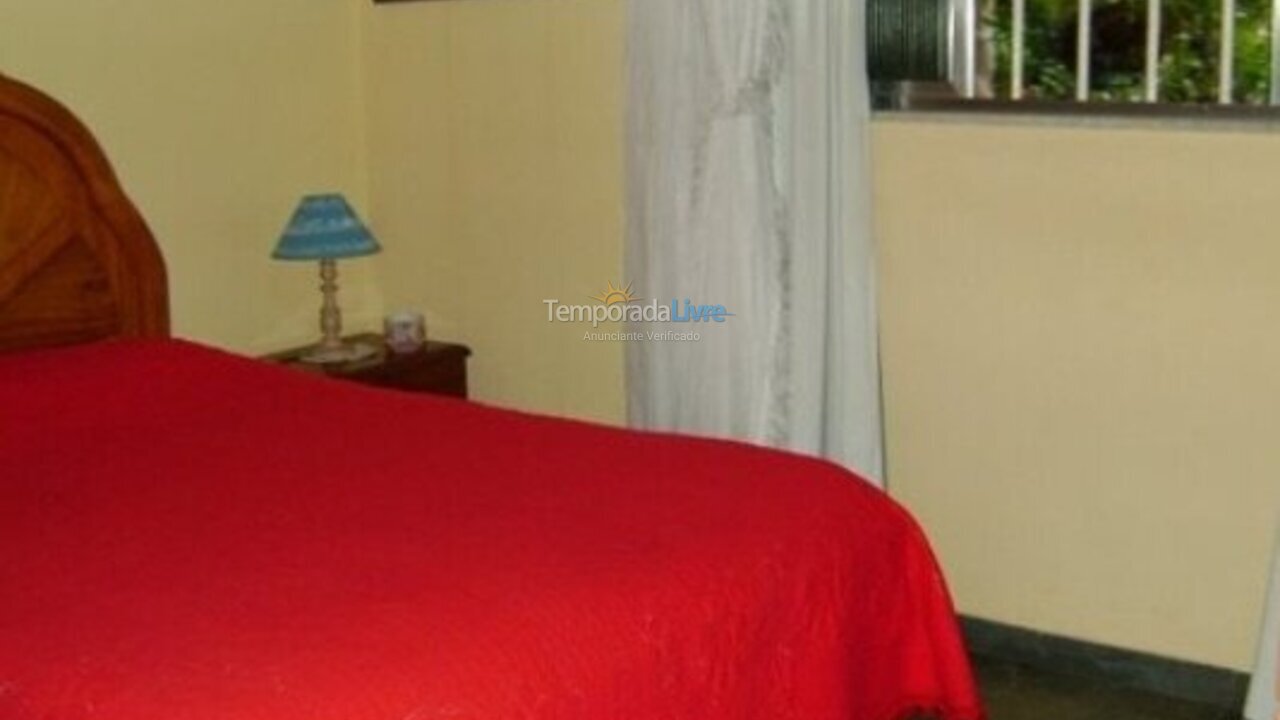 Ranch for vacation rental in Magé (Praia de Mauá)