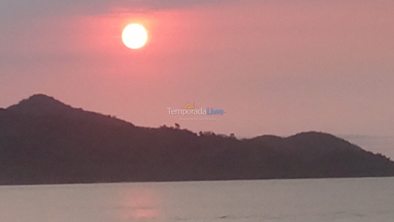 Casa para aluguel de temporada em Ubatuba (Lagoinha)