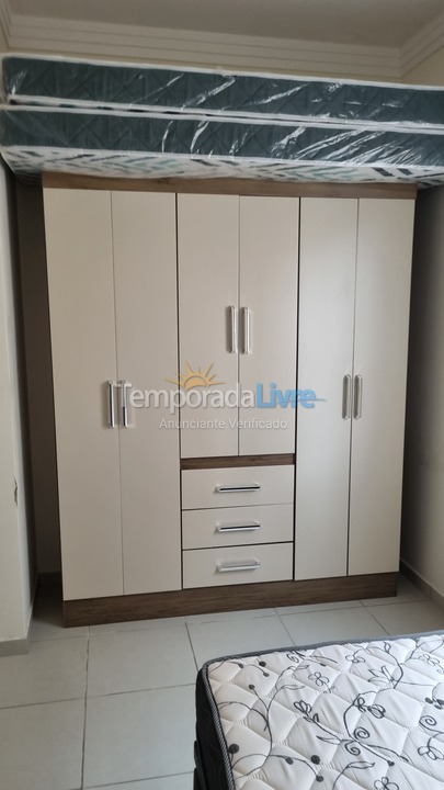 Casa para aluguel de temporada em Peruíbe (Belmira Novaes Ruinas)