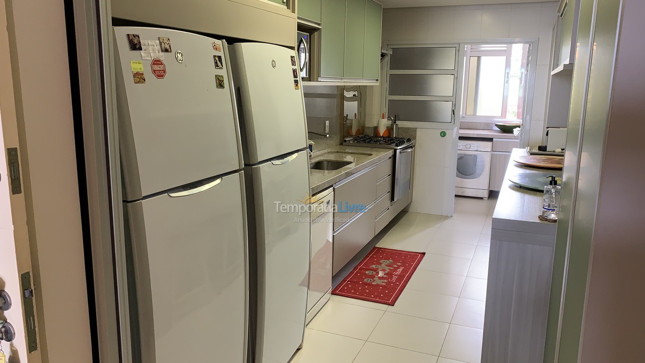 Apartamento para aluguel de temporada em Florianópolis (Lagoinha)