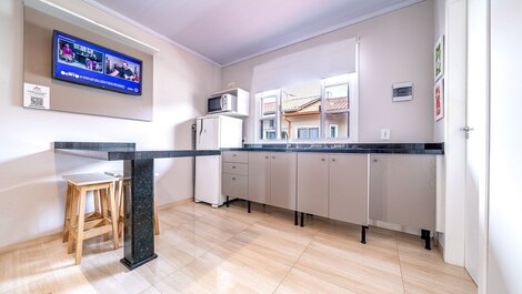 023 - Hermoso Residencial con Piscina y Jacuzzi en Bombas