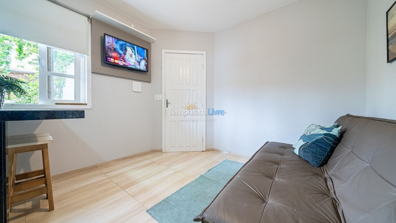 Apartamento para aluguel de temporada em Bombinhas (Praia de Bombas)