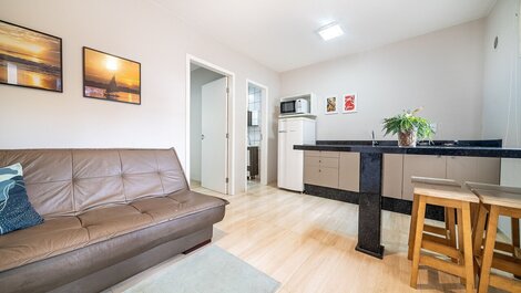 026 - Residencial com Piscina e Jacuzzi em Bombas