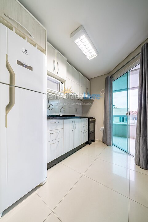 Apartment for vacation rental in Bombinhas (Praia de Bombas)