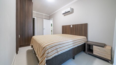 113 - Excellent apt 03 bedrooms in Praia de Bombas