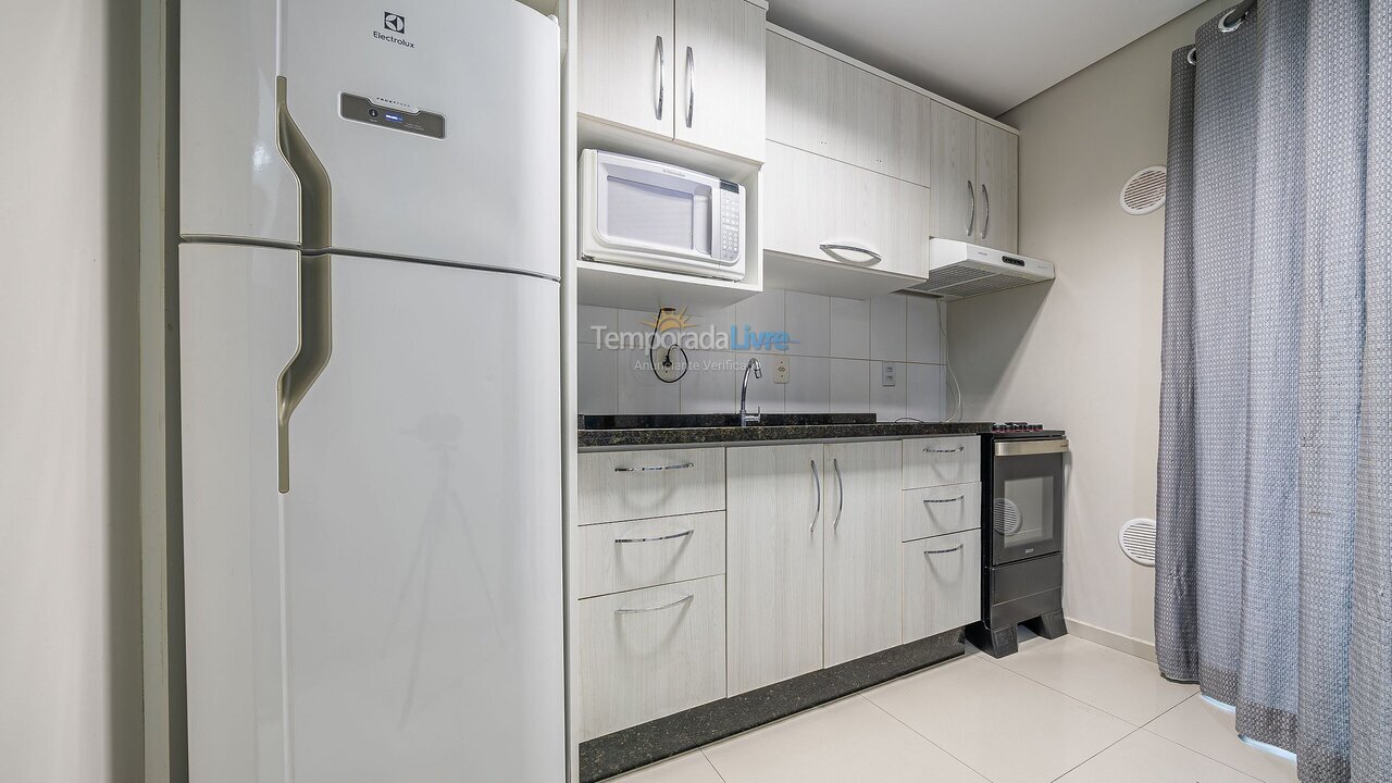 Apartment for vacation rental in Bombinhas (Praia de Bombas)