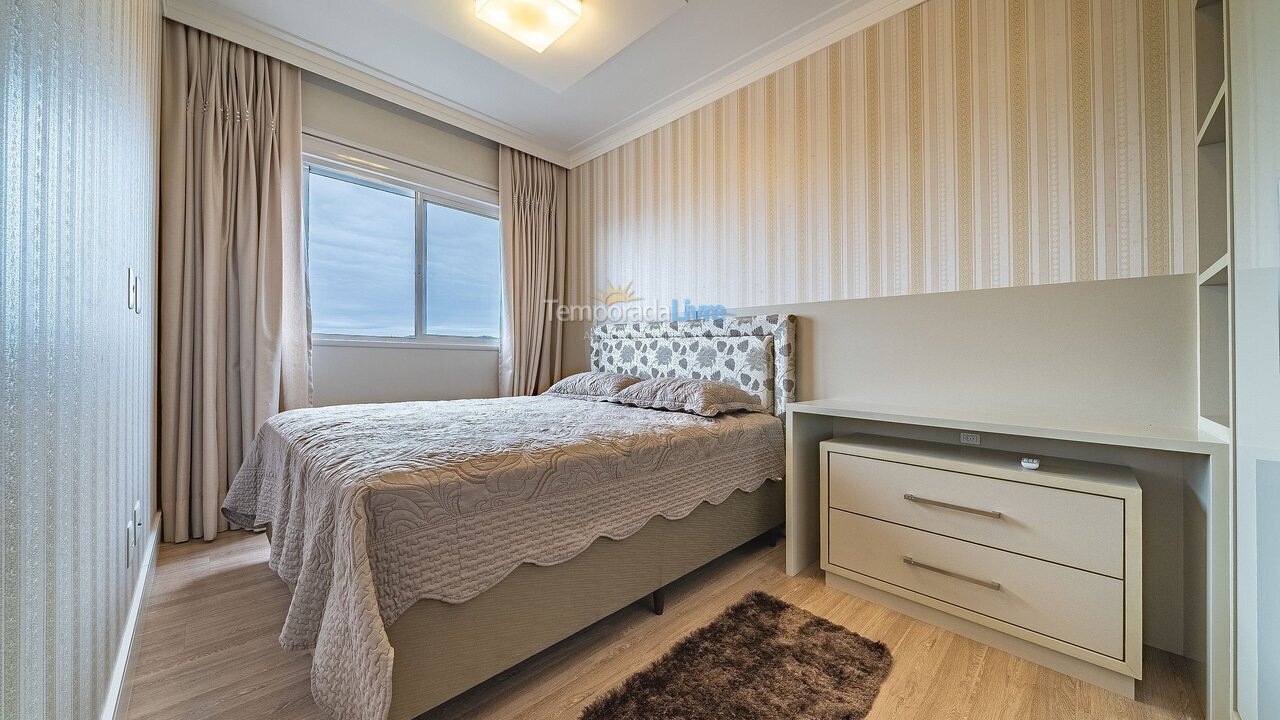 Apartment for vacation rental in Bombinhas (Praia de Bombas)