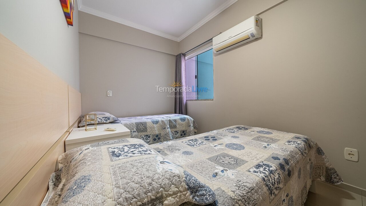 Apartment for vacation rental in Bombinhas (Praia de Bombas)