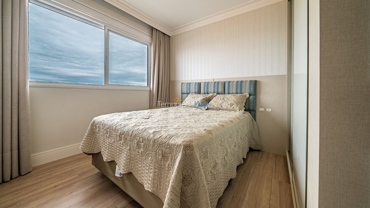 Apartment for vacation rental in Bombinhas (Praia de Bombas)