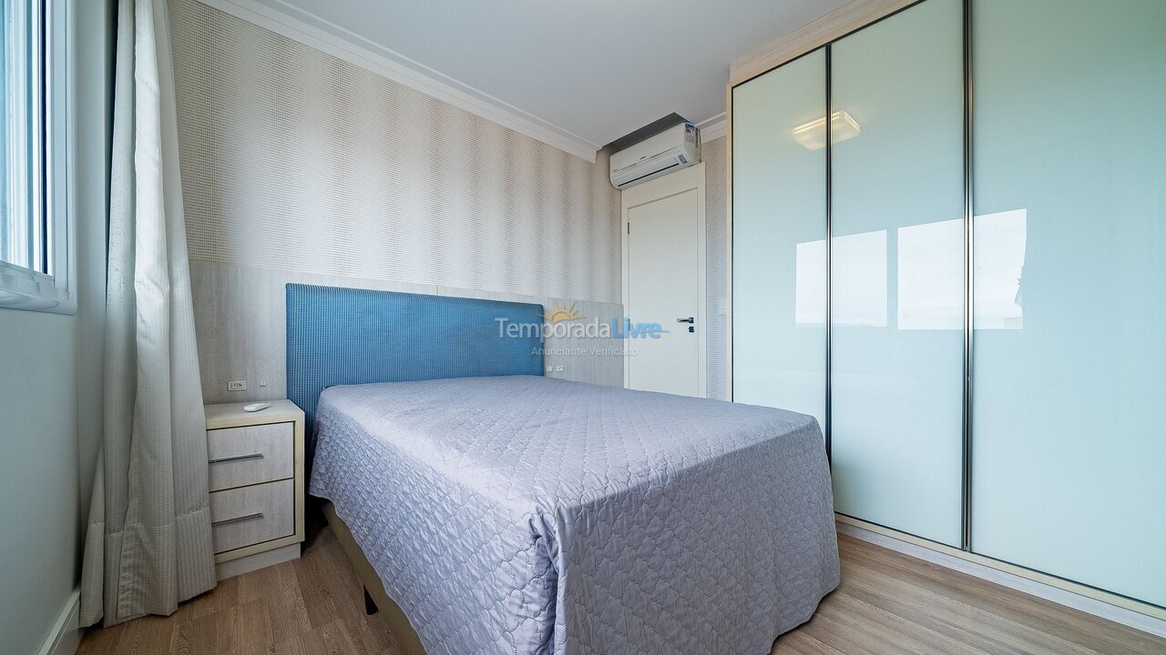 Apartment for vacation rental in Bombinhas (Praia de Bombas)