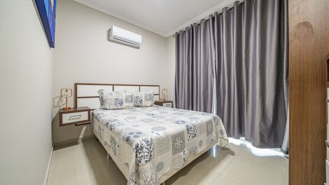 013 - Excellent apartment with 03 bedrooms, 150m from Bombas beach