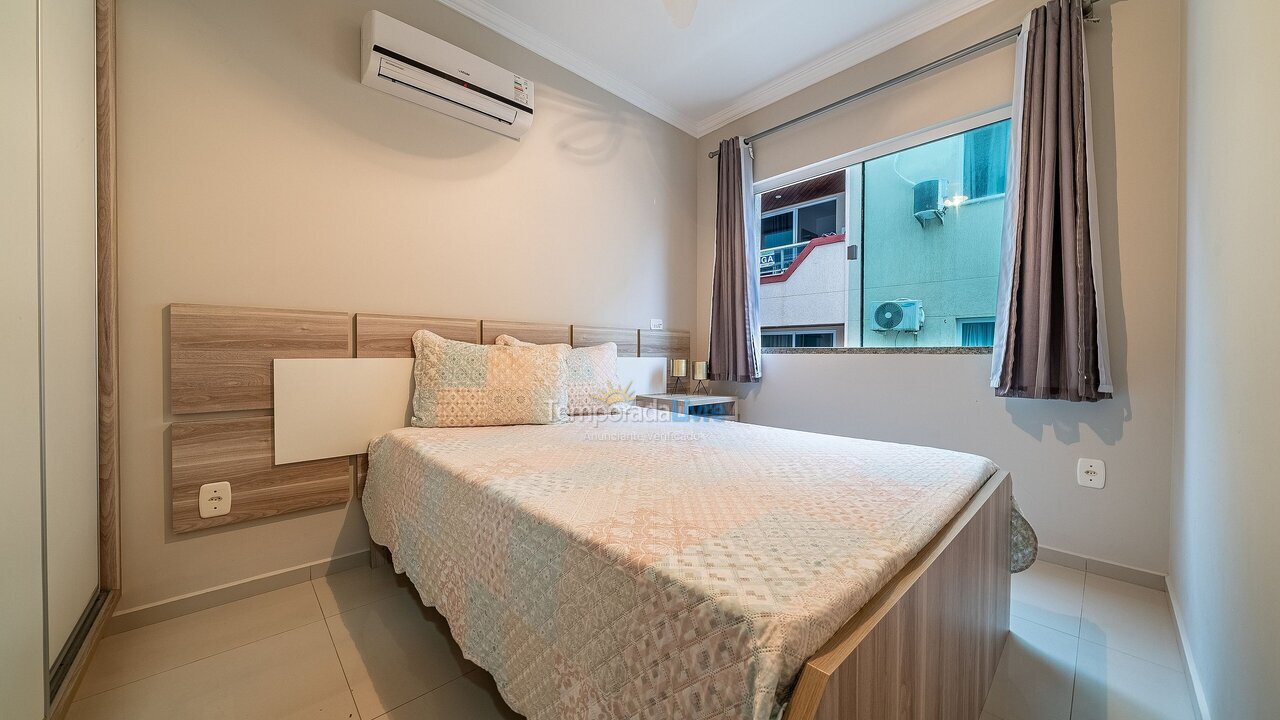 Apartment for vacation rental in Bombinhas (Praia de Bombas)