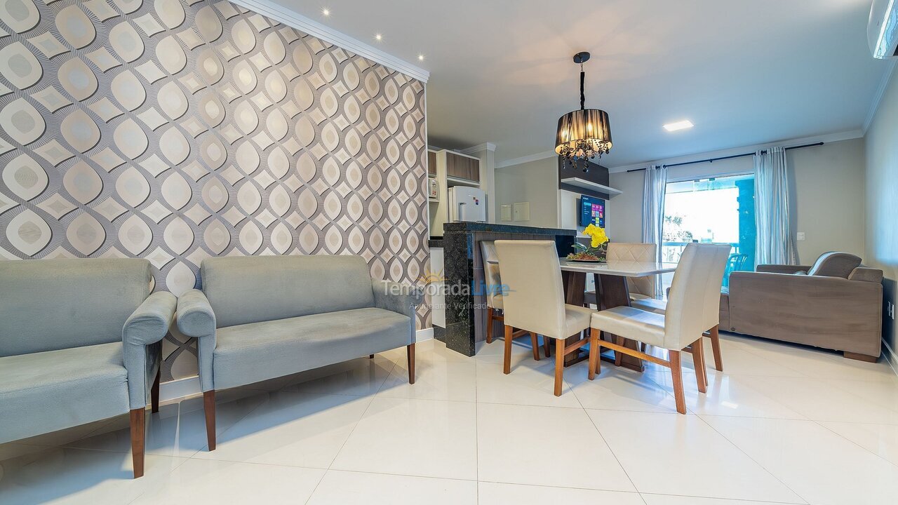 Apartamento para alquiler de vacaciones em Bombinhas (Praia de Bombas)