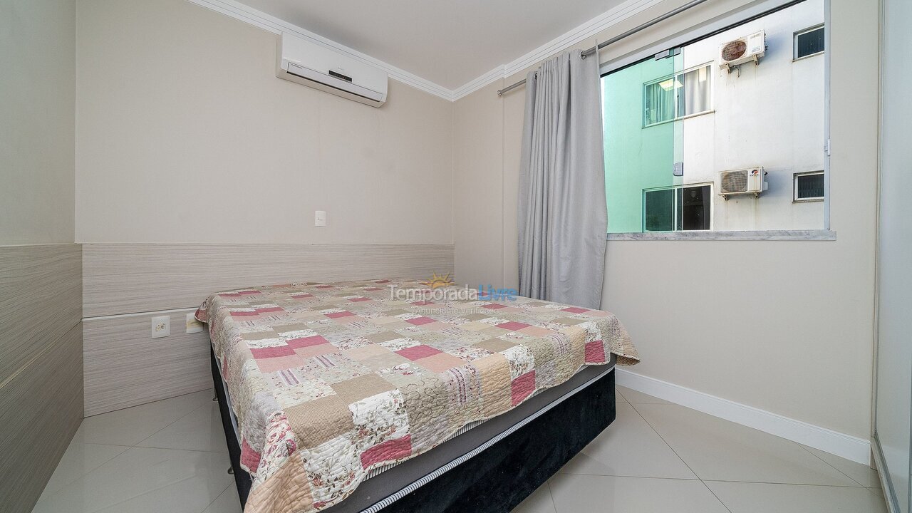 Apartamento para alquiler de vacaciones em Bombinhas (Praia de Bombas)