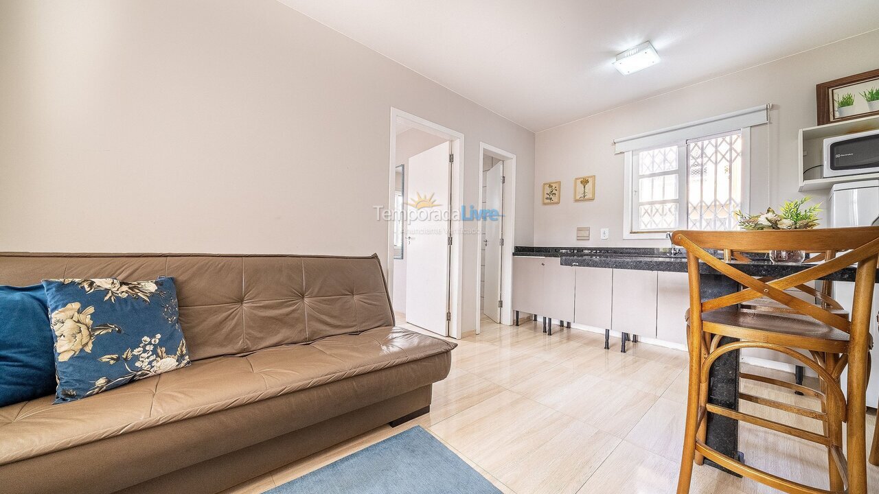 Apartamento para alquiler de vacaciones em Bombinhas (Praia de Bombas)