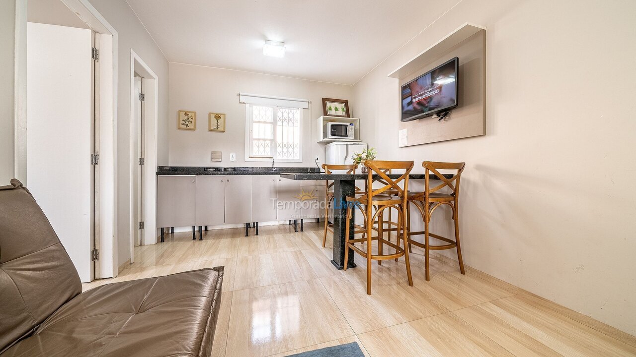 Apartamento para alquiler de vacaciones em Bombinhas (Praia de Bombas)