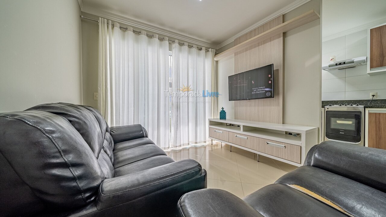 Apartamento para aluguel de temporada em Bombinhas (Praia de Bombas)