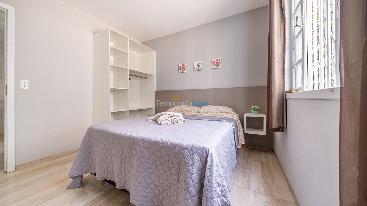 Apartamento para alquiler de vacaciones em Bombinhas (Praia de Bombas)