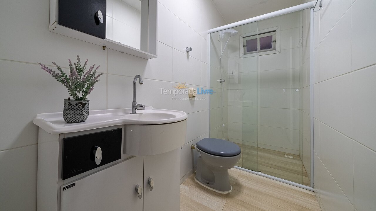 Apartamento para alquiler de vacaciones em Bombinhas (Praia de Bombas)