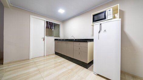 027 - Hermoso Residencial con Piscina y Jacuzzi en Bombas