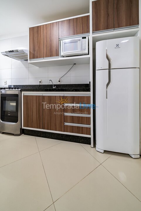 Apartamento para aluguel de temporada em Bombinhas (Praia de Bombas)