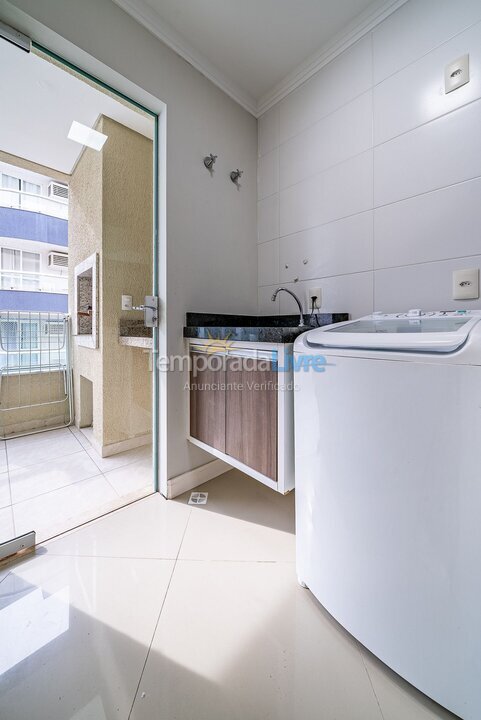 Apartamento para aluguel de temporada em Bombinhas (Praia de Bombas)