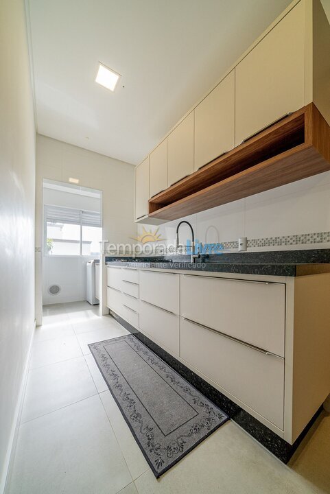 Apartment for vacation rental in Bombinhas (Canto Grande)