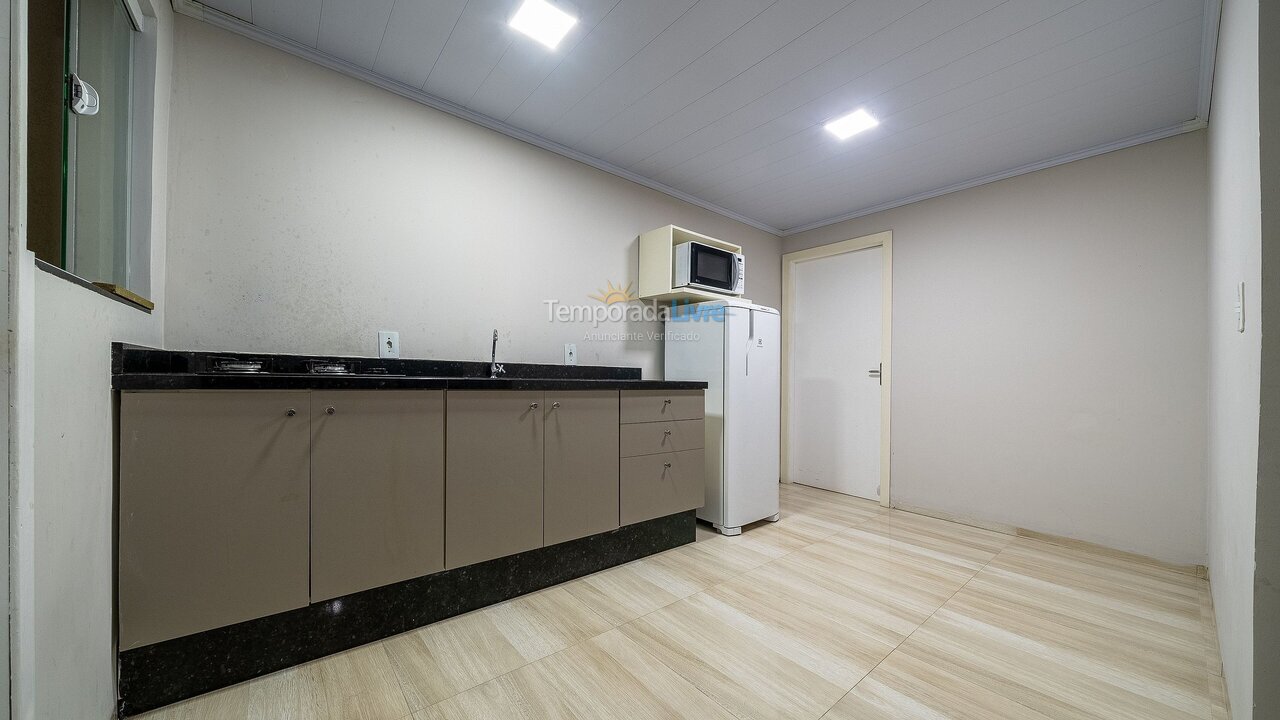 Apartamento para alquiler de vacaciones em Bombinhas (Praia de Bombas)