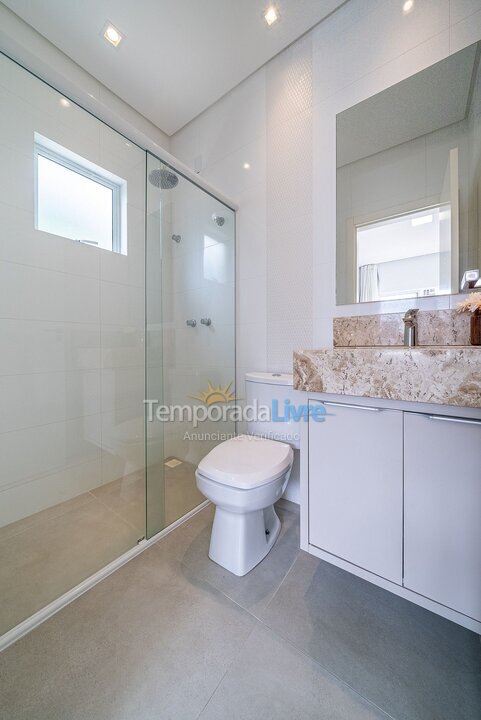 Apartment for vacation rental in Bombinhas (Canto Grande)