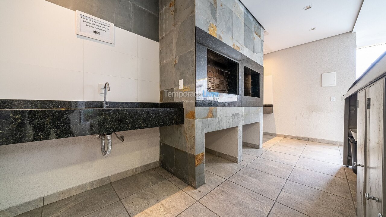 Apartamento para alquiler de vacaciones em Bombinhas (Praia de Bombas)