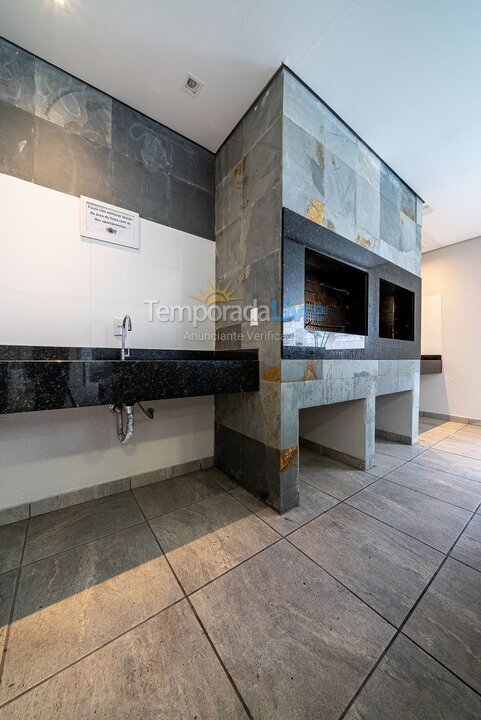 Apartamento para alquiler de vacaciones em Bombinhas (Praia de Bombas)