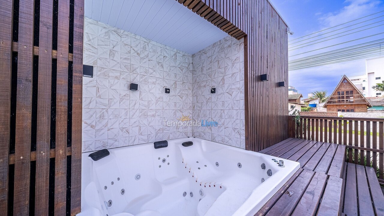 Apartamento para alquiler de vacaciones em Bombinhas (Praia de Bombas)