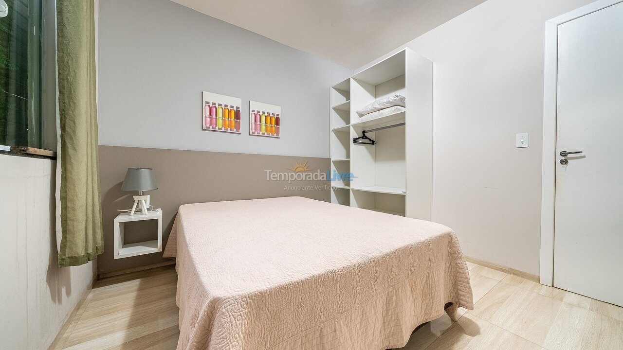 Apartamento para aluguel de temporada em Bombinhas (Praia de Bombas)