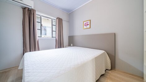 021 - Beautiful Residential with Pool and Jacuzzi in Bombas