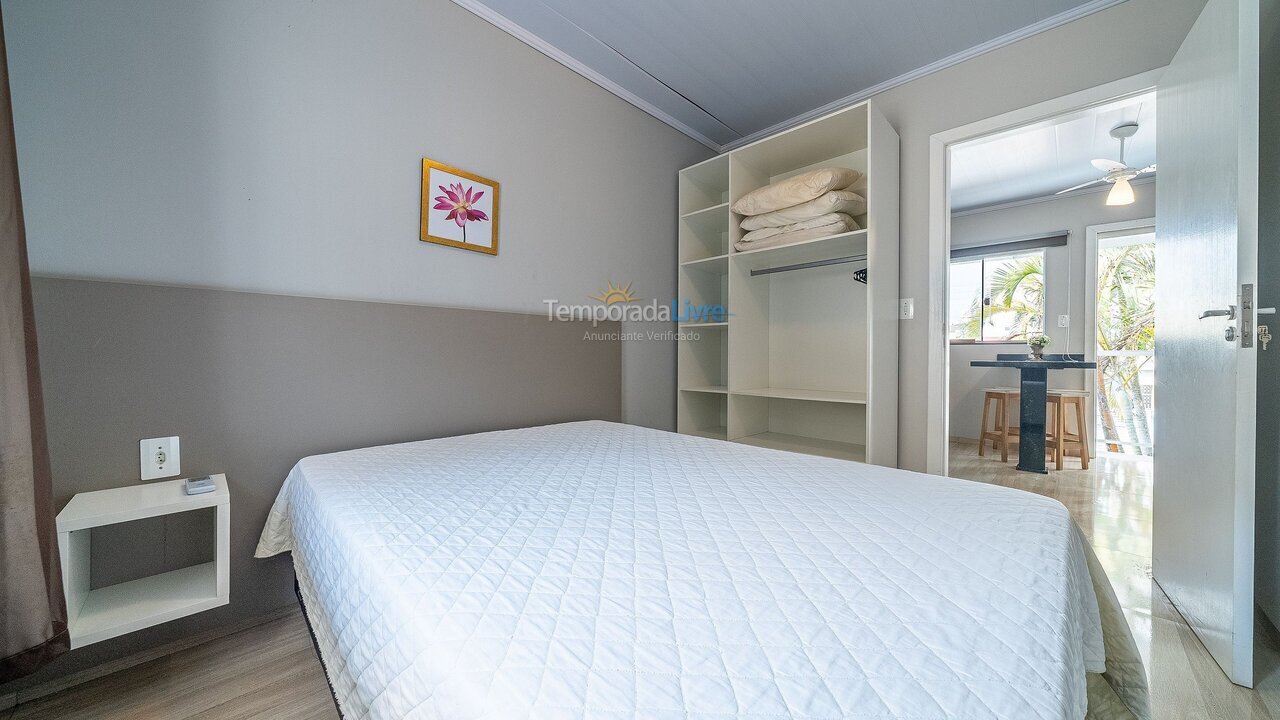 Apartment for vacation rental in Bombinhas (Praia de Bombas)