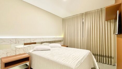 259 - Beautiful Penthouse, 50m from Canto Grande beach