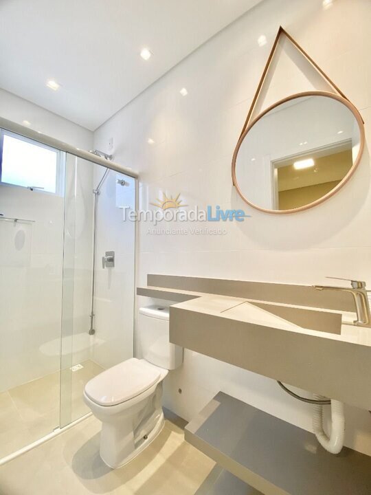 Apartment for vacation rental in Bombinhas (Canto Grande)