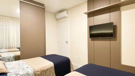 259 - Beautiful Penthouse, 50m from Canto Grande beach