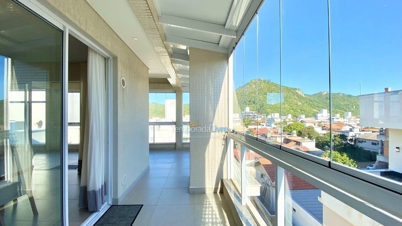 Apartment for vacation rental in Bombinhas (Canto Grande)