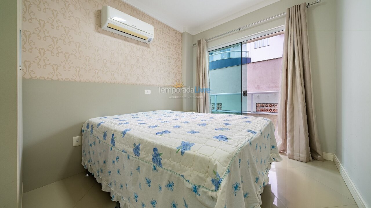 Apartamento para alquiler de vacaciones em Bombinhas (Praia de Bombas)