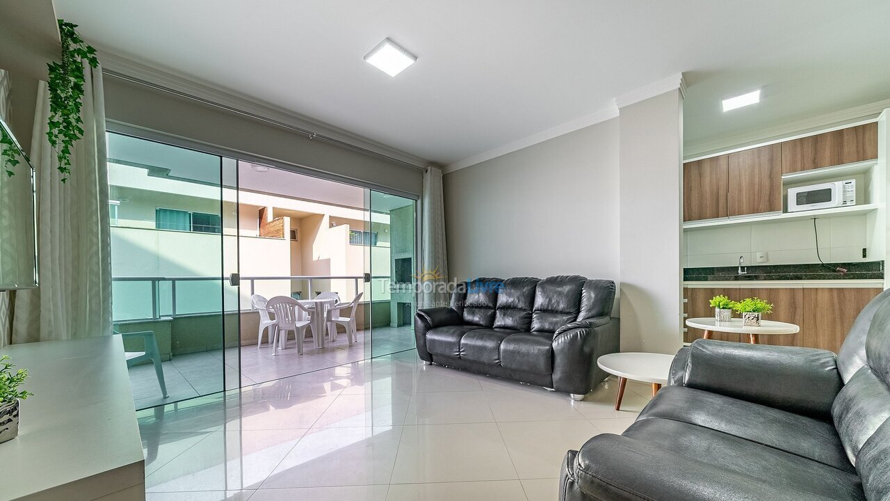 Apartment for vacation rental in Bombinhas (Praia de Bombas)