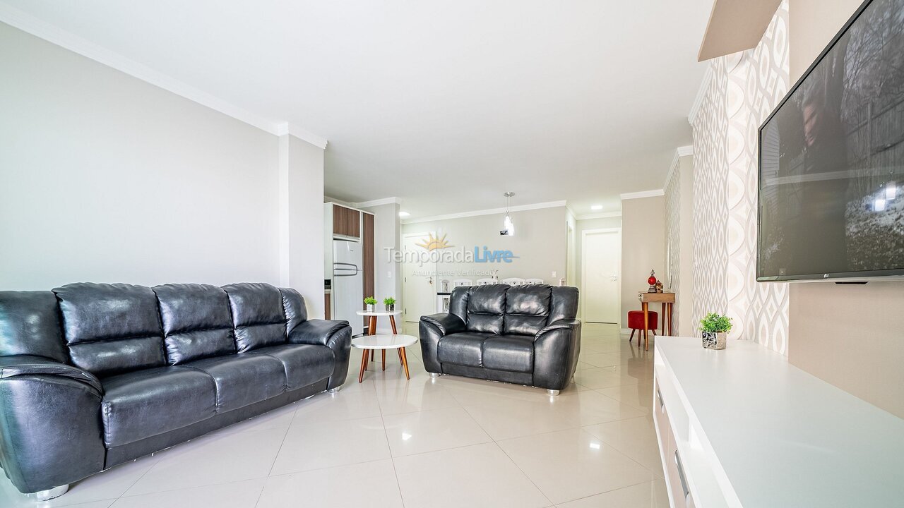 Apartment for vacation rental in Bombinhas (Praia de Bombas)