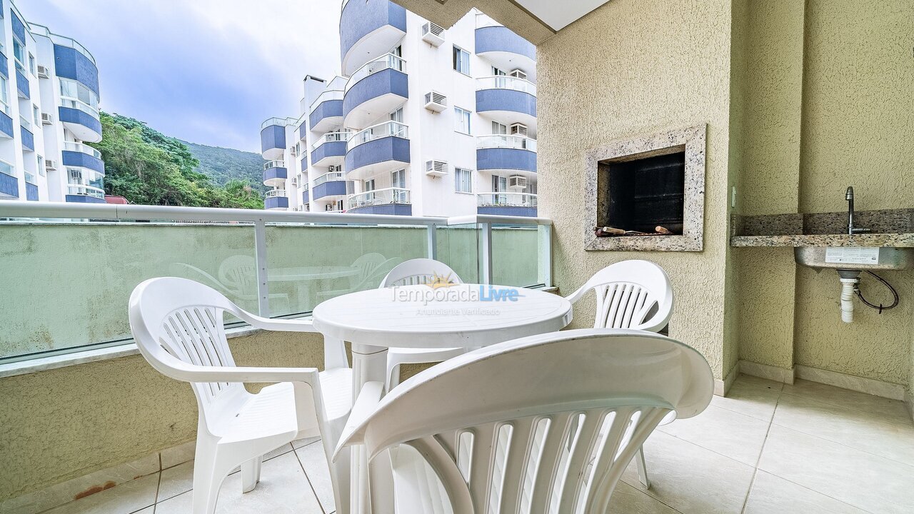 Apartamento para alquiler de vacaciones em Bombinhas (Praia de Bombas)