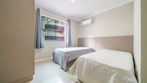 248 - Building Mediterranean, Close to the beach and excellent value for money