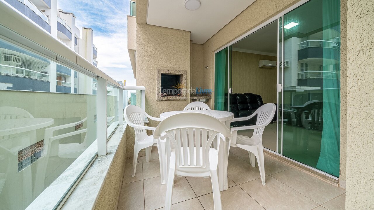 Apartamento para alquiler de vacaciones em Bombinhas (Praia de Bombas)