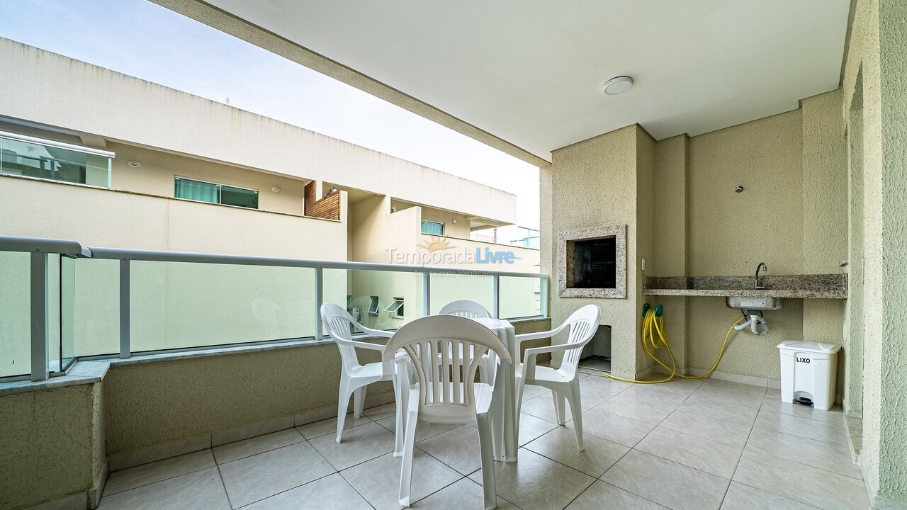 Apartment for vacation rental in Bombinhas (Praia de Bombas)