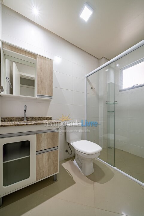 Apartamento para alquiler de vacaciones em Bombinhas (Praia de Bombas)