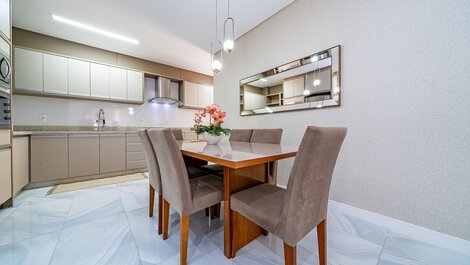 203 - Hermoso apartamento con 02 suites en Bombas