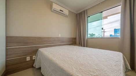 140 - Hermoso apartamento de 03 habitaciones - ¡Con Vista al Mar!