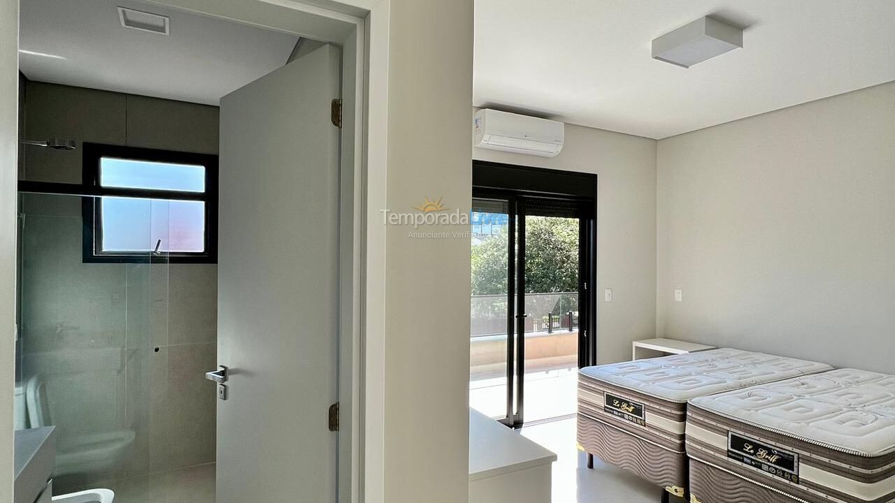 Casa para alquiler de vacaciones em São Sebastião (Juquehy)